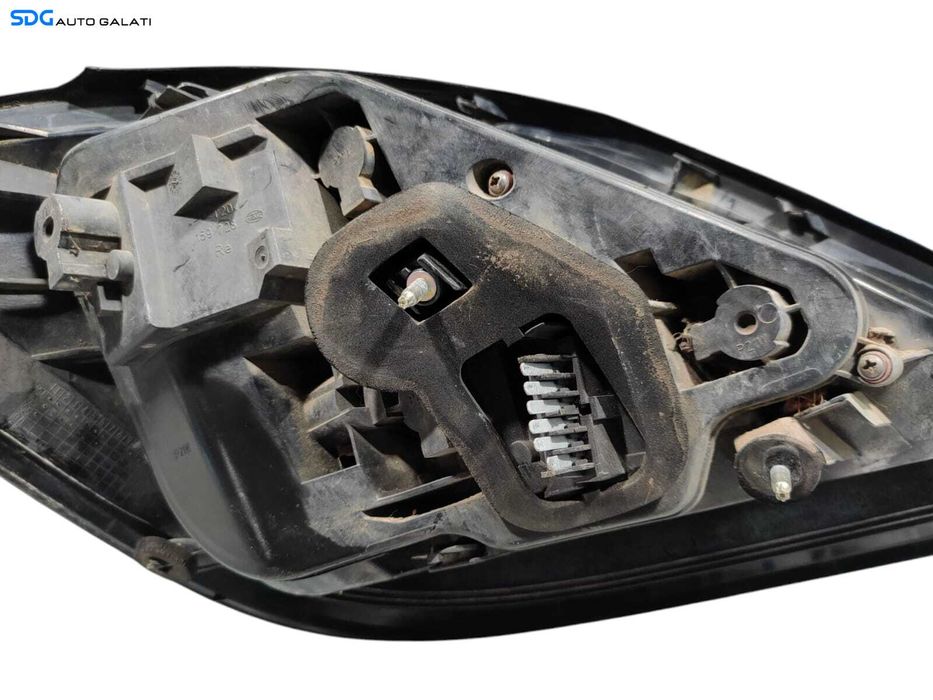 Stop Lampa Tripla Dreapta Opel Astra H Hatchback Scurt 2004 - 2010 [L5299]