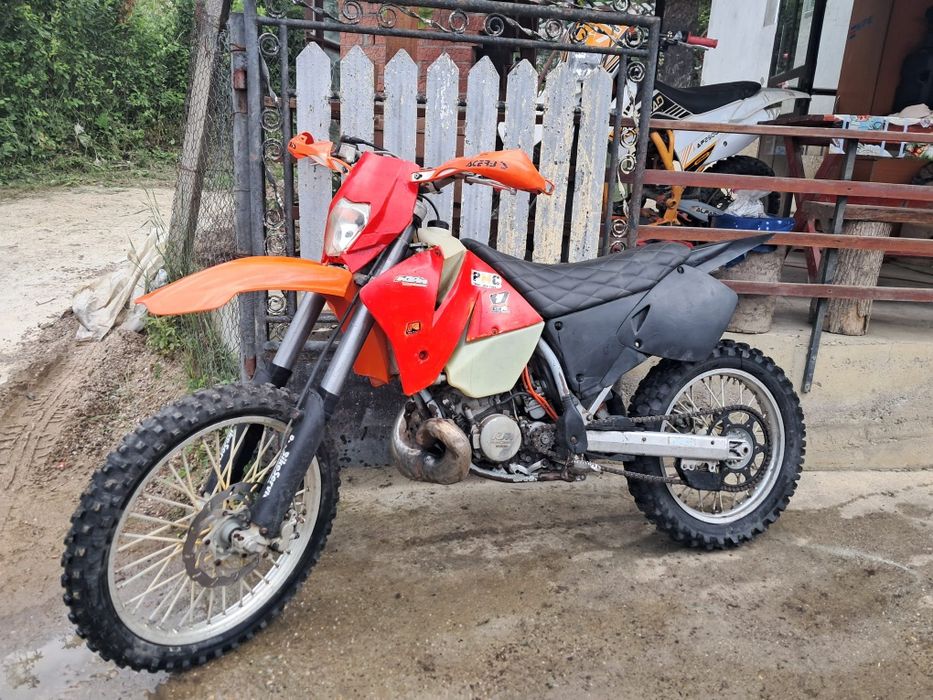 Cross ktm exc 200cc,2t,cititi descrierea