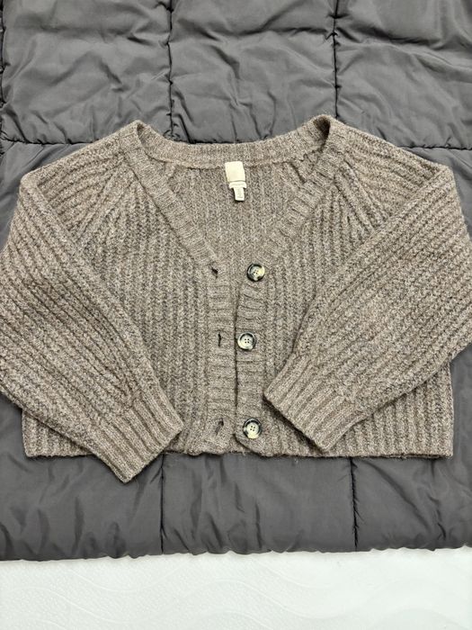 Кардиганы новые из шерсти