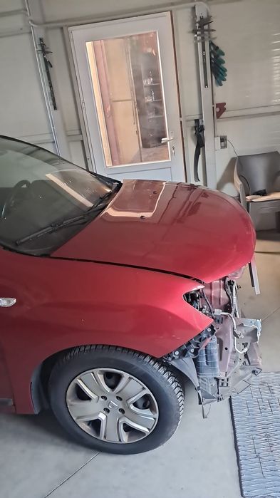 Capotă față dacia Logan an 2017