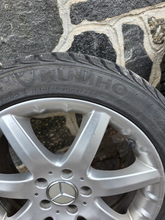 Зимни гуми 225/45/R17 Kumho Sunfull Fulda