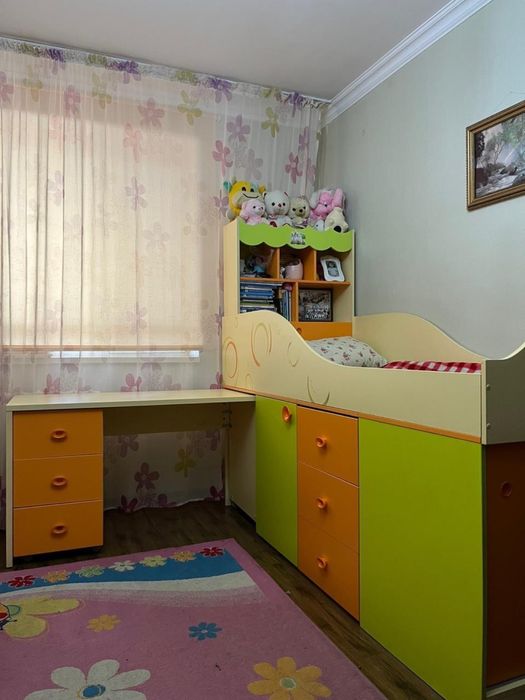 Детская кровать+шкаф+стол