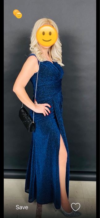 Официална рокля .