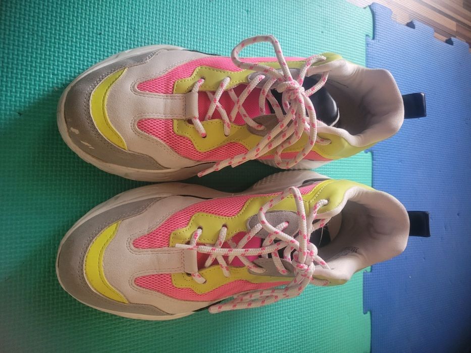 Маратонки Steve madden