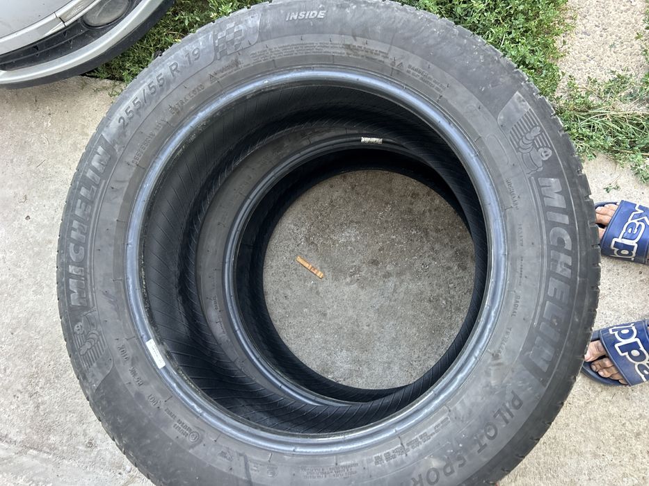 255 55 19 Michelin pilot vara