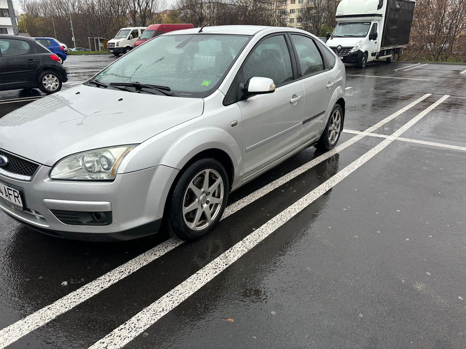Vând Ford Focus 2