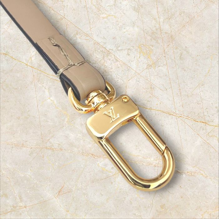 Louis Vuitton портмоне за стотинки от чанта