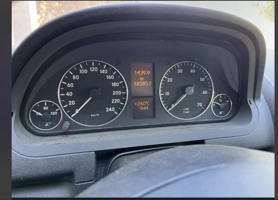 MERCEDES-BENZ A-Class 2005 — imagine 4