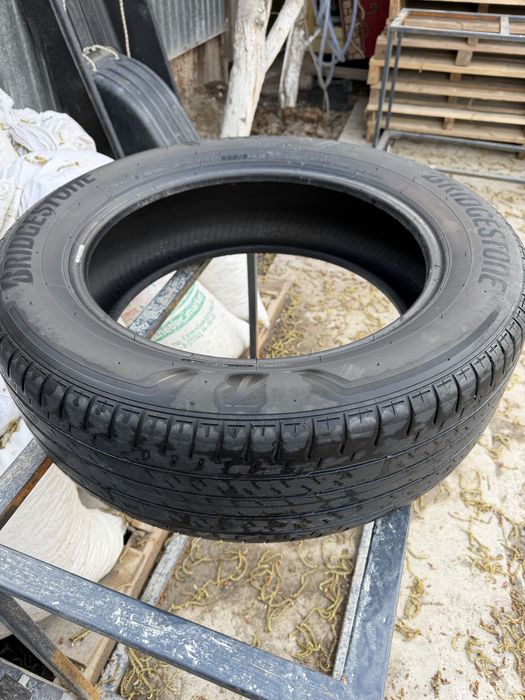 покрышка r18 bridgestone