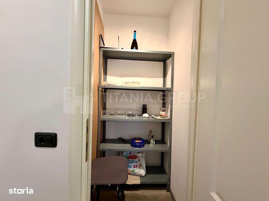 Apartament cu 3 camere, 2 bai  - zona Tractorul