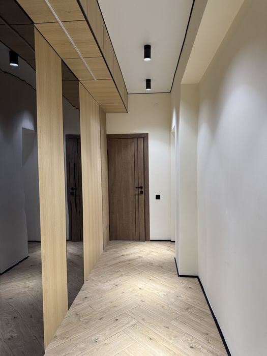 Элитная посуточно кухня-студия 1-ком