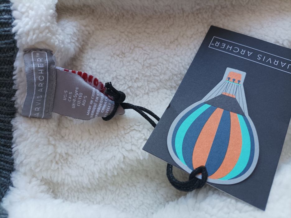 Комплект яке и шапка 4-5год.