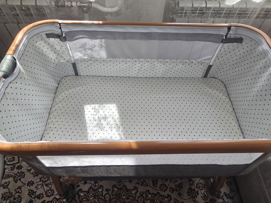Продам кроватку в отл состояние