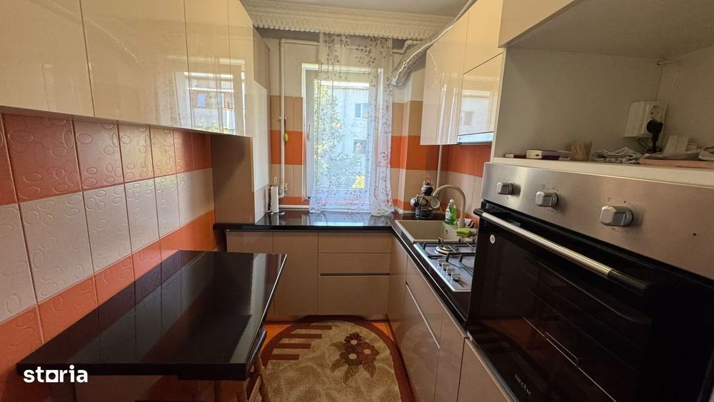 2 camere –zona Miron Costin-lângă Insulă -Prima închiriere