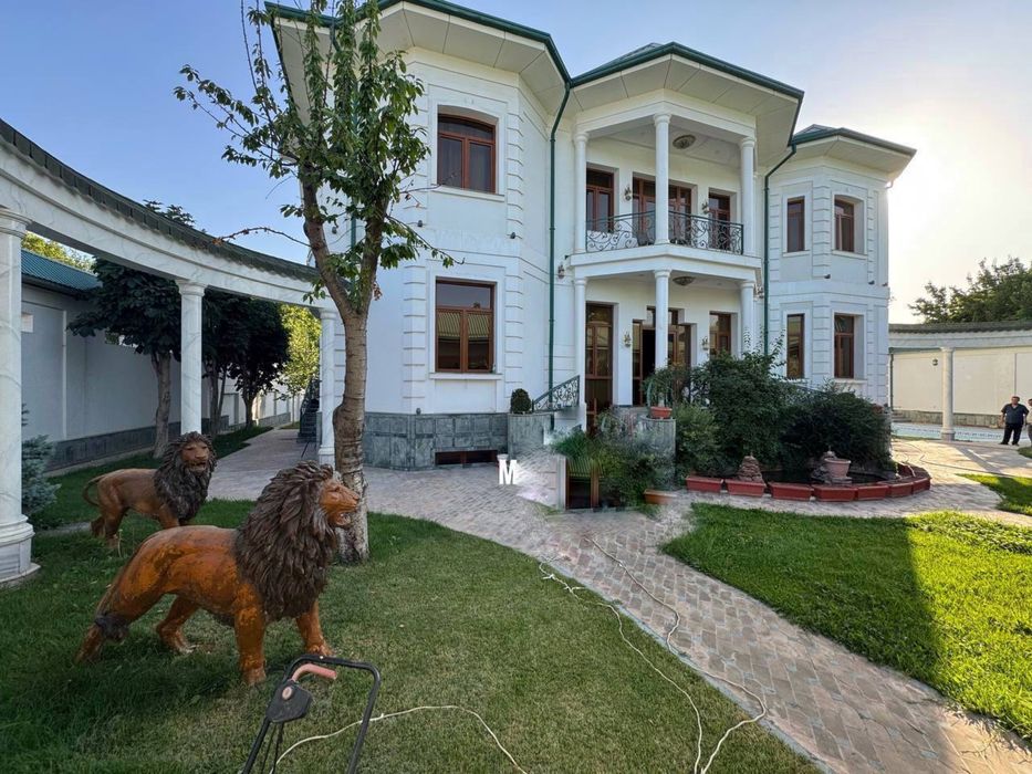 Центр Луначарский  Продается Евро дом 24.соток