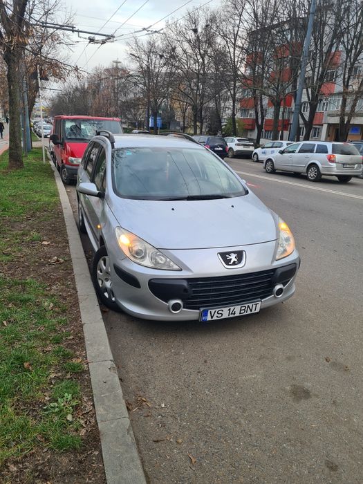 Vând Peugeot 307 1.6 benzina