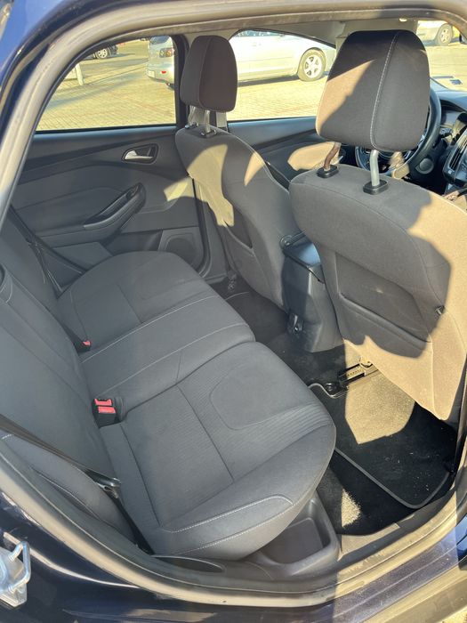 Продавам Ford focus