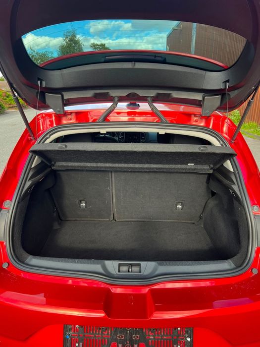 Renault Megane 4 1.5 dci euro6 fara Adblue 110 cai stare Impecabila Ca Noua Full istoric reprezentanța.
