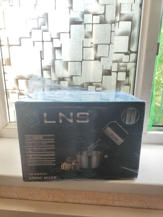 Mikser sifatli LNS brend