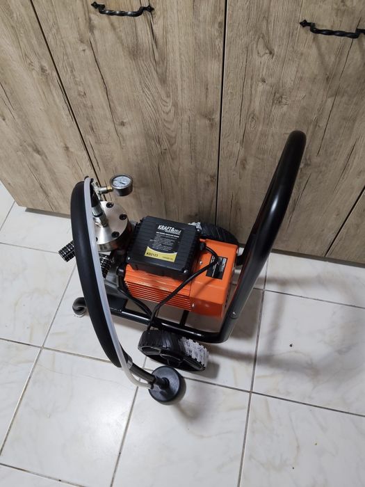 Pompă de zugrăveli profesională