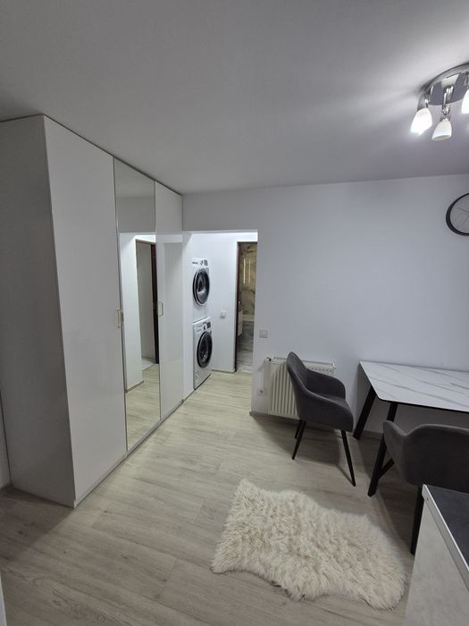Apartament cu 2 camere  complet mobilat si utilat.