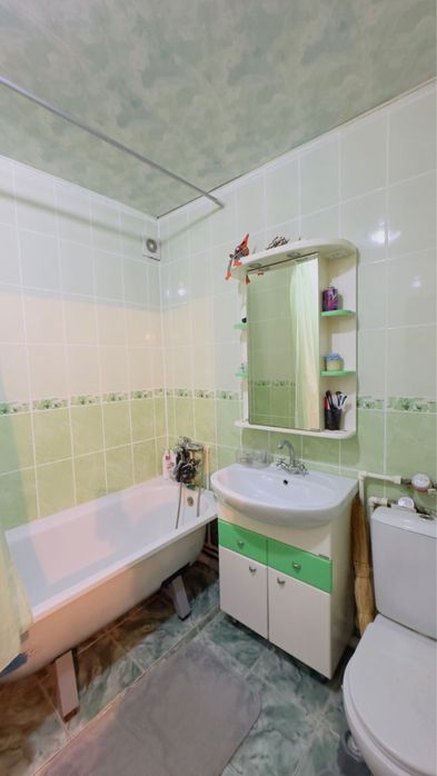 Продается 3 х комнатная квартира