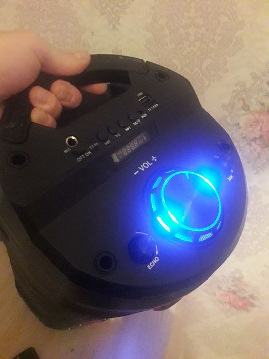 Продам переносной сабвуфер