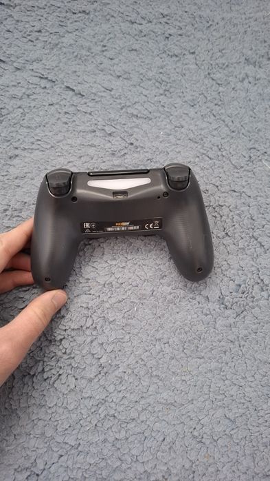 Playstation 4/ ps4 slim