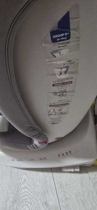 Scaun de masina bebe cu isofix
