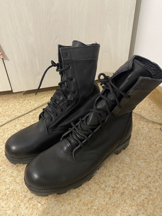 продам берцы , новые 42 размер