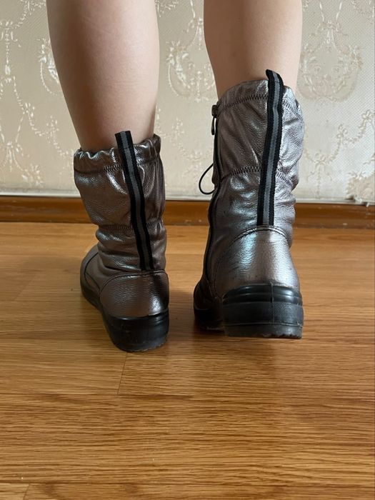 Продам зимние сапоги!