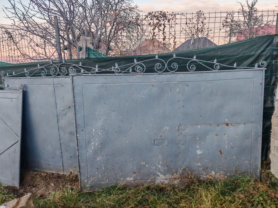 Vand panouri pentru gard