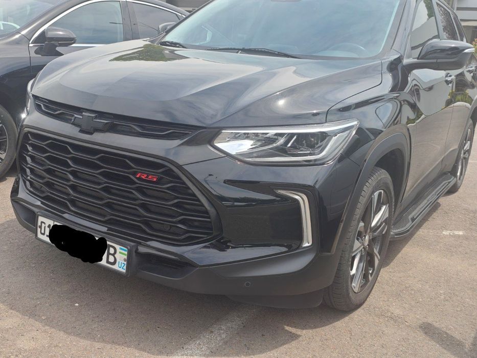 Tracker 2 premier 2023 qora