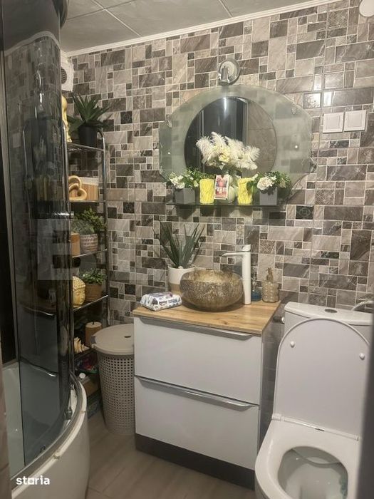 Casa 5 camere | Zona semicentrala | Curte proprie | 100 mp utili, Str