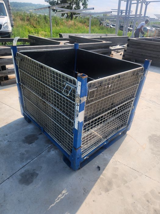 Vând box peleți 100 buc