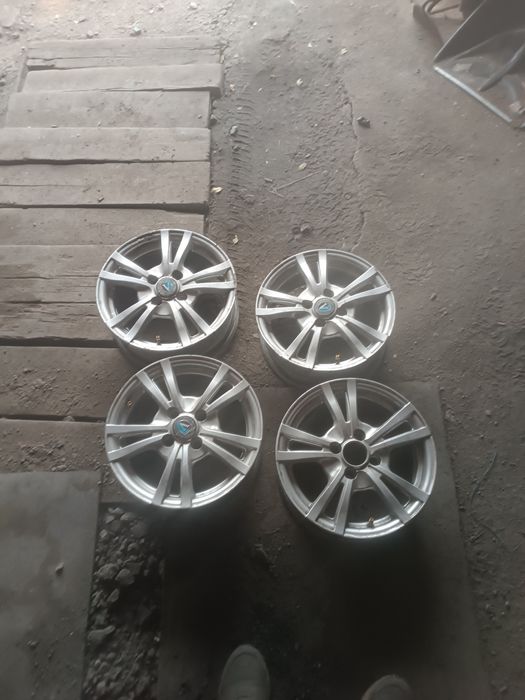 Запчасти Лада Приора