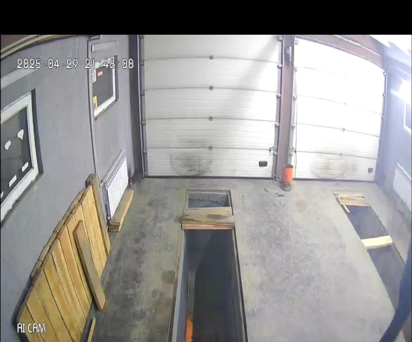 Сдам 2 бокса в аренду.  Район Жас Канат.