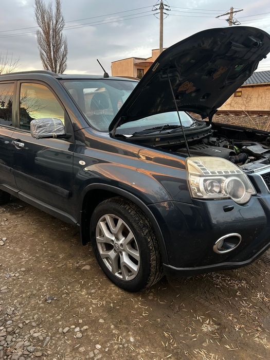Bară față Nissan X Trail T31 facelift 2011