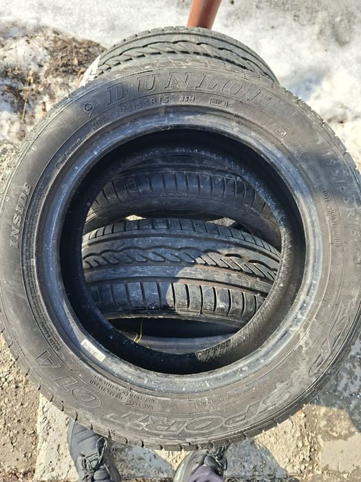 Продам шины 195/55/15 данлоп