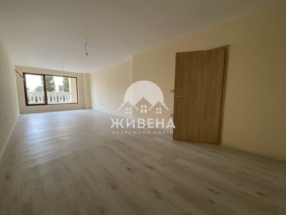 Продава се Тристаен апартамент в Варна, Аспарухово - 129 кв.м за 1233 €/кв.м - Снимка #2