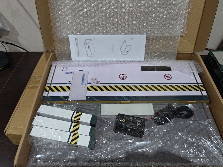 Паркинг гараж за умалени модели мащаб 1/24