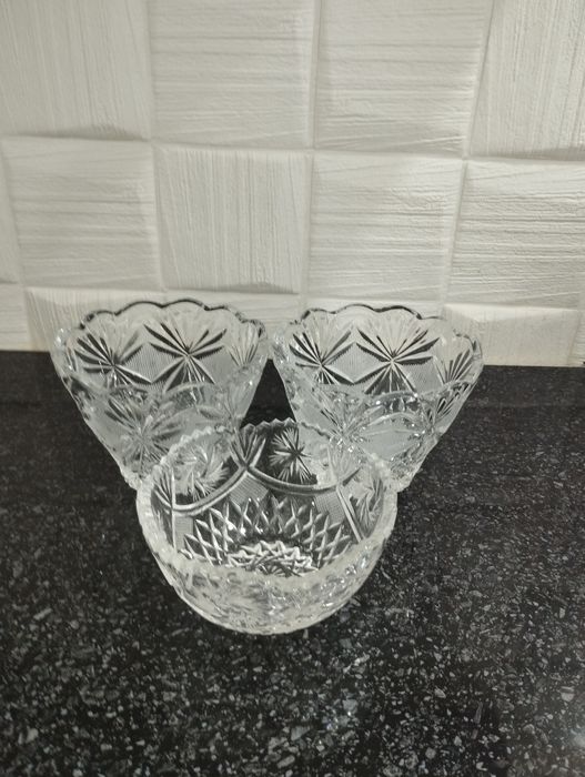 Вазочки хрустальные