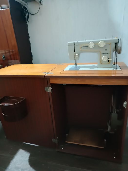 Продам швейную машину подольск