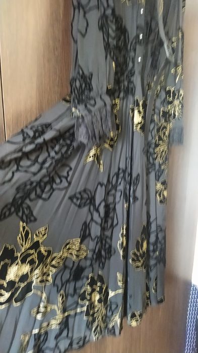 Вечернее платье нарядное