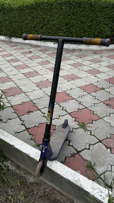 Трюковые самокаты б/у — 3 штуки