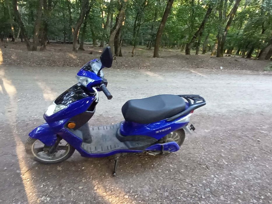 Scuter electric Zt Tech 27