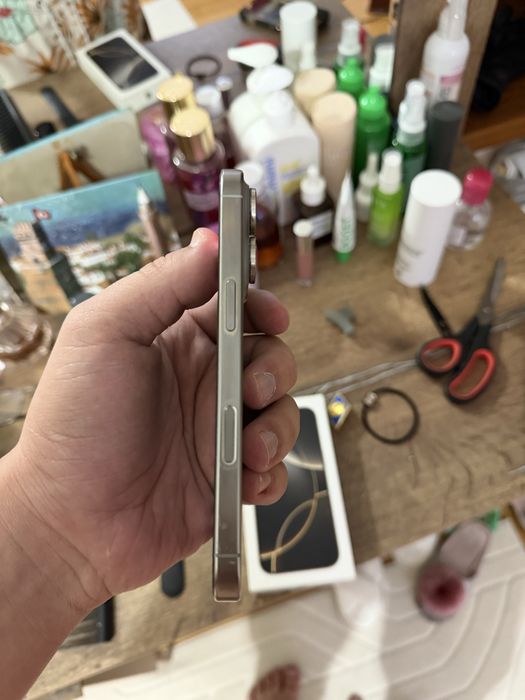 iPhone 16 pro 256 gb