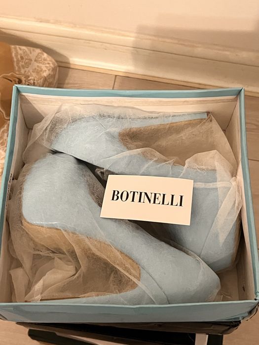 Pantofi cu toc Botinelli