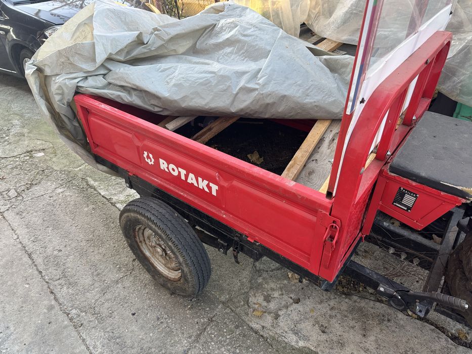 motocultor cu remorca