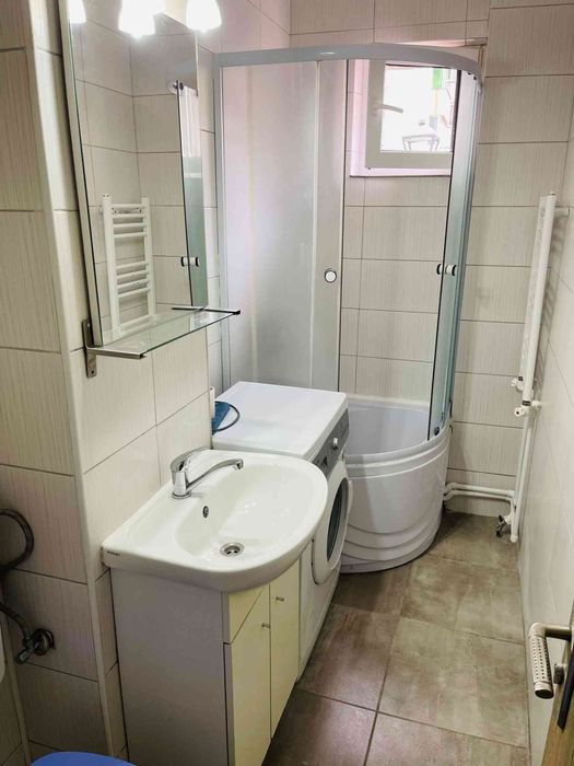 Apartament de închiriat 2 camere